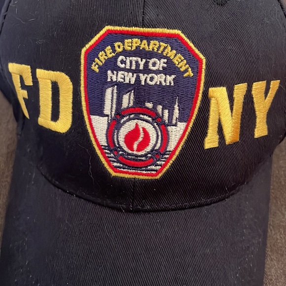 NWOT FDNY Fire 🔥 Department City Of New York Adjustable 🧢 Hat - Picture 4 of 4